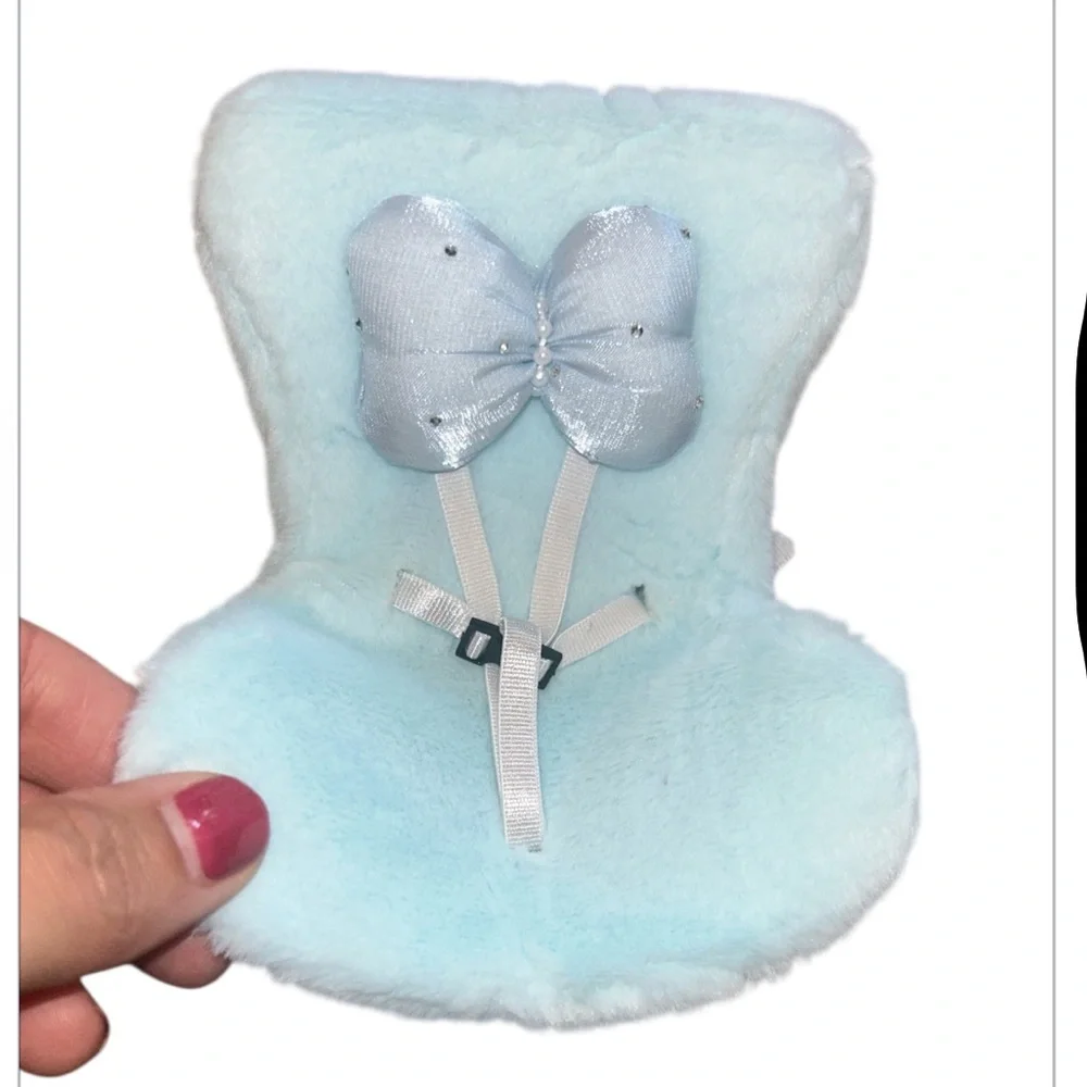 Labubu car seat - Picture 4 of 4